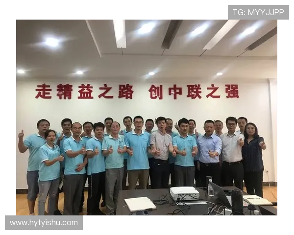 北京排球队的反击革新之路:重塑战术与团队精神的全新探索 北京排球队的反击革新之路:重塑战术与团队精神的全新探索